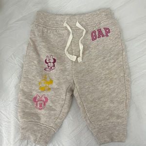 GAP Sweatpants